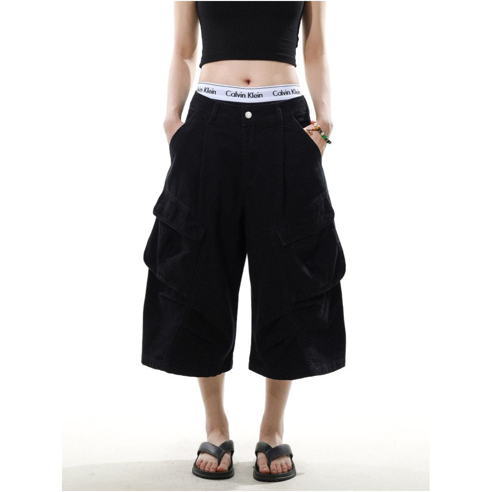 MRNEARLY American Retro Style Large Pocket Pleated Design Cargo Shorts Men s Loose Wide Leg Capri Shorts Trendy image 3