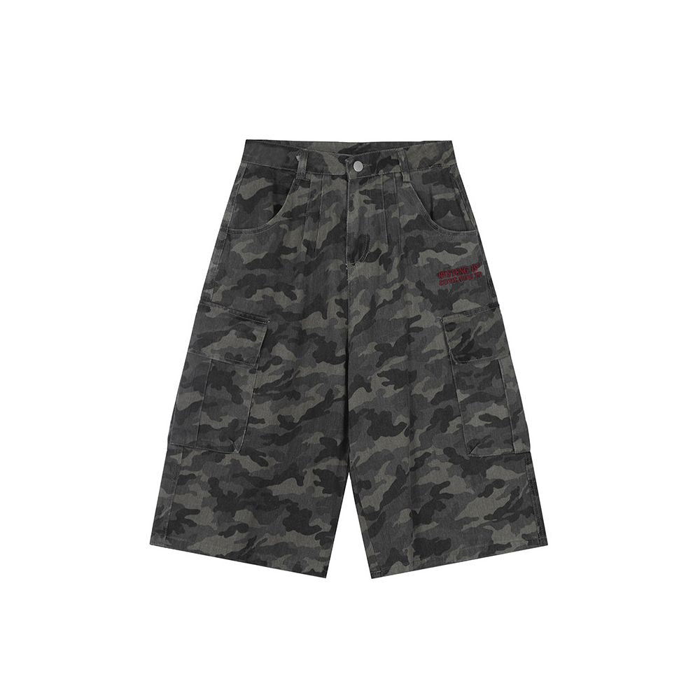American Retro Camouflage Workwear Cropped Shorts
