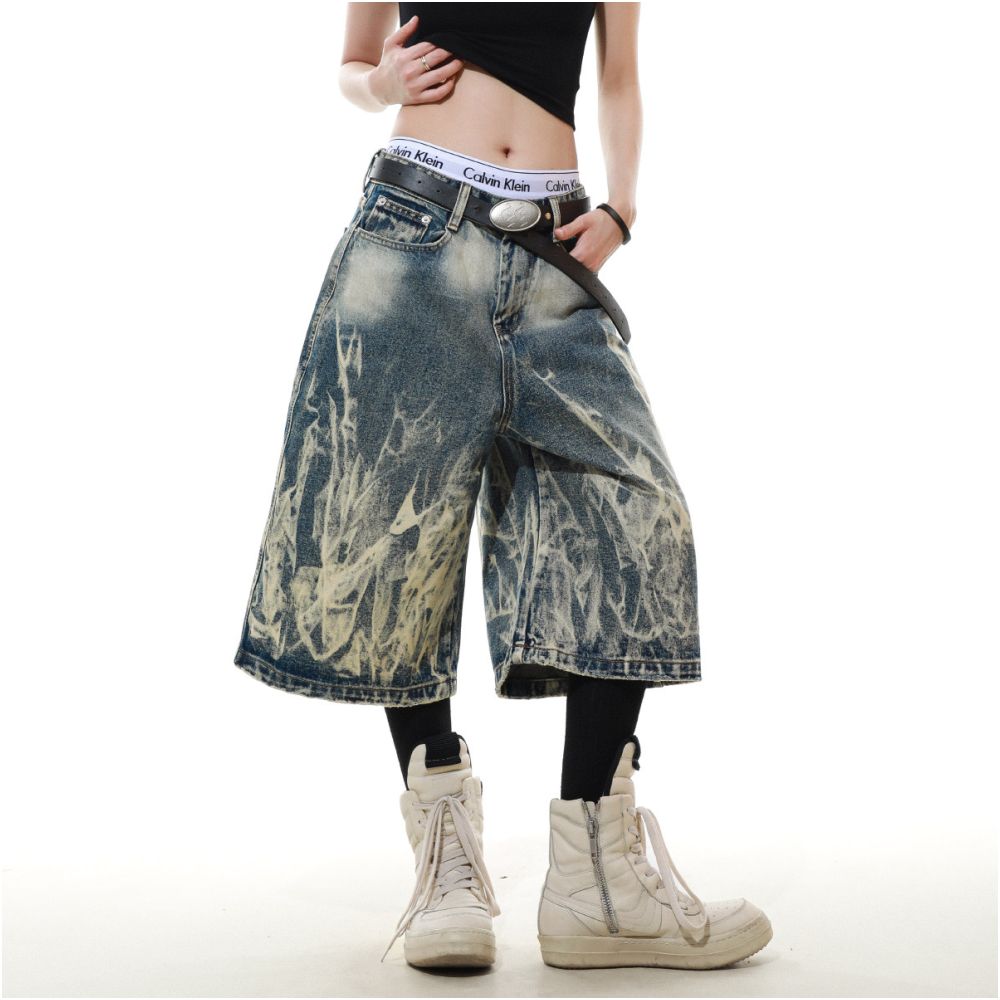 MRNEARLY American Retro New Lightning Flame Pattern Cowboy Shorts for Men in Summer Loose and Handsome Seven Point Pants image 2