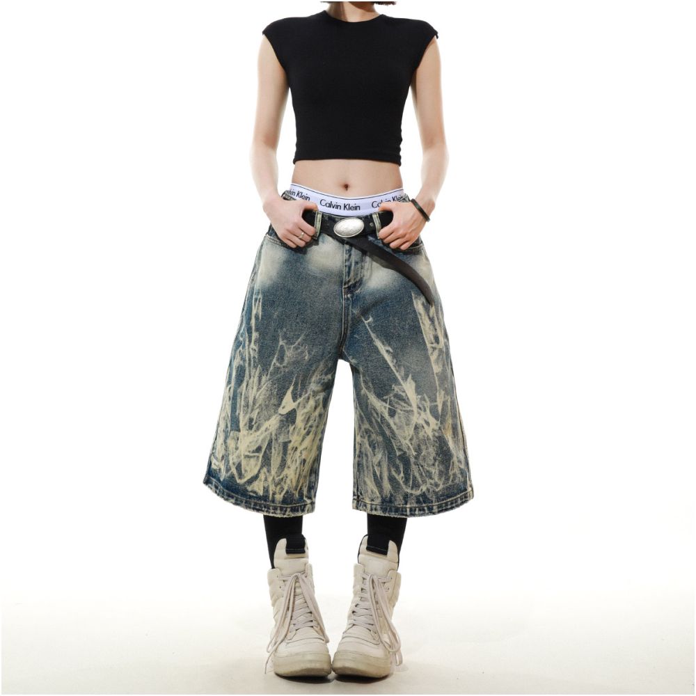 MRNEARLY American Retro New Lightning Flame Pattern Cowboy Shorts for Men in Summer Loose and Handsome Seven Point Pants image 3