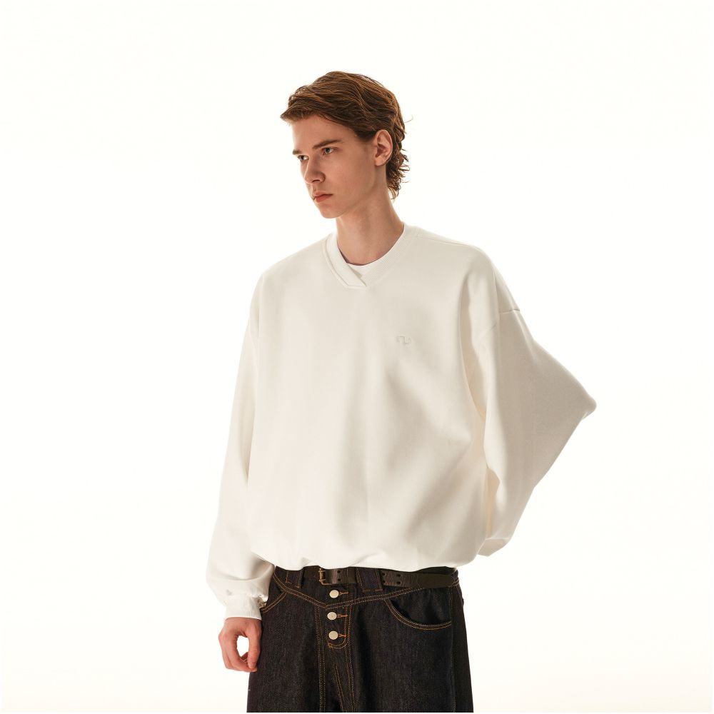 MRNEARLY American retro air layer silhouette V neck sweatshirt men s trendy brand loose casual versatile long sleeved top image 4