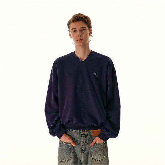 MRNEARLY American retro air layer silhouette V neck sweatshirt men s trendy brand loose casual versatile long sleeved top image 0